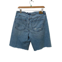 American Eagle Light Wash Size 8 Almost New