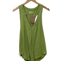 we the free Green Size M Almost New