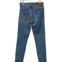 Levis Medium Wash Size 26 Almost New