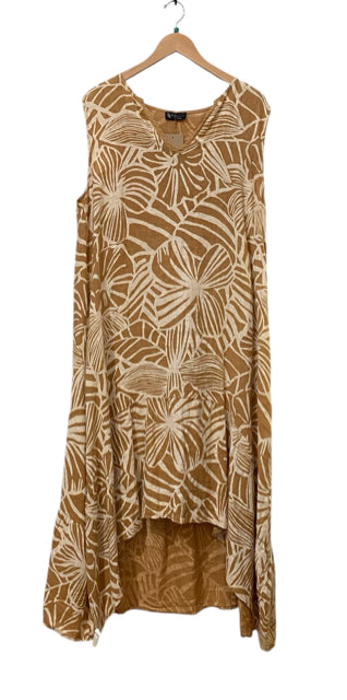 Bella Amore Tan Size S/M Almost New