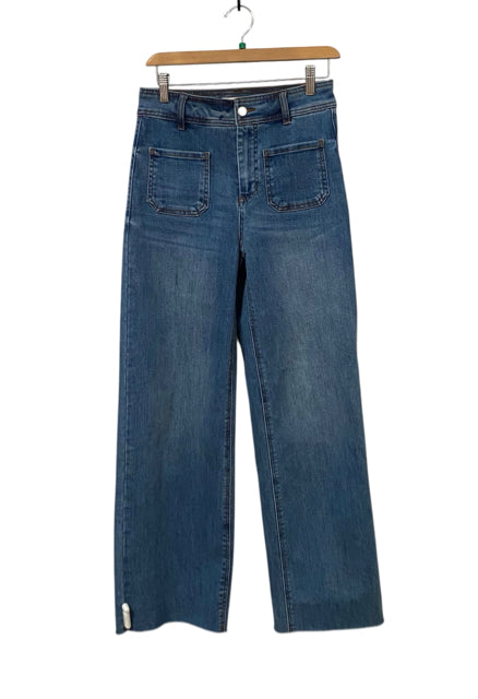 Oat Medium Wash Size 26 Almost New