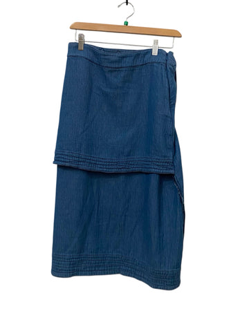 Free People Dark Blue Size 4 Almost New