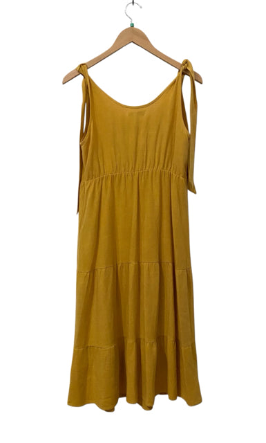 Miss Sparkling Golden Size S Almost New