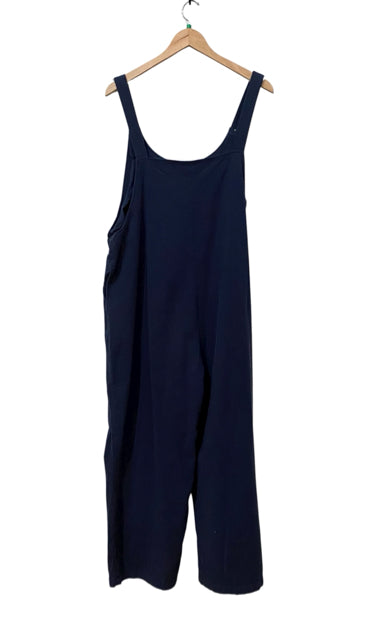 Navy Size M Almost New