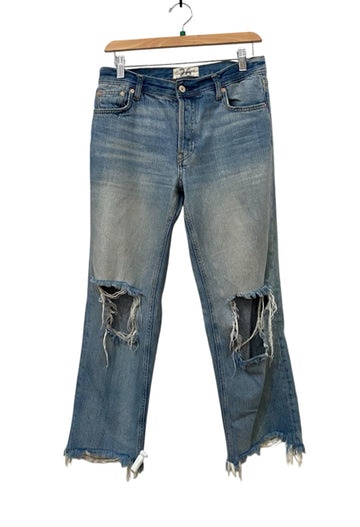 we the free Light Wash Size 26 Almost New