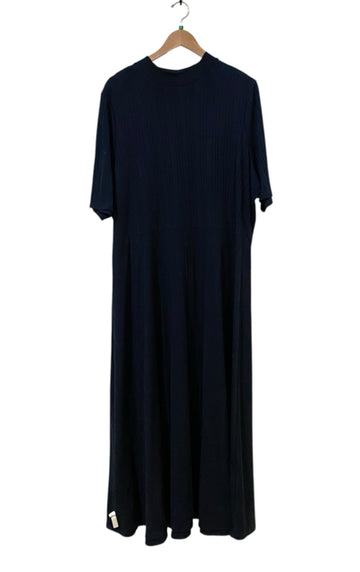 A Navy Size 3XL Almost New