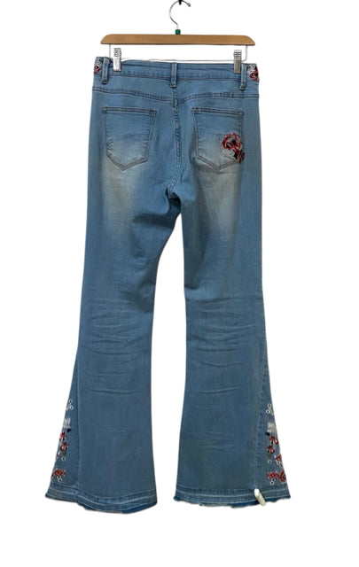 Light Wash Size 6 Almost New