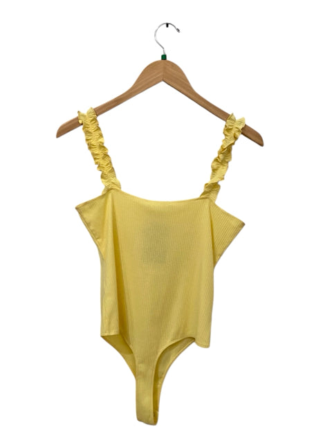 Double Zero Yellow  Size M Almost New