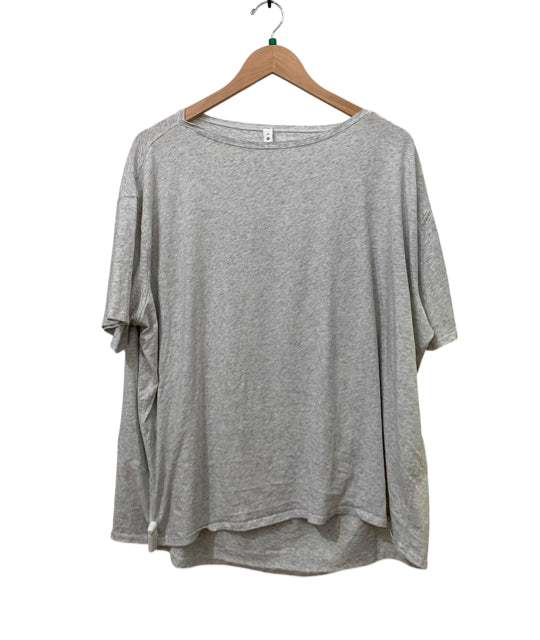 Lululemon Light Grey Size 16 Short Sleeve Almost New