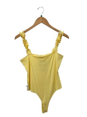 Double Zero Yellow  Size M Almost New