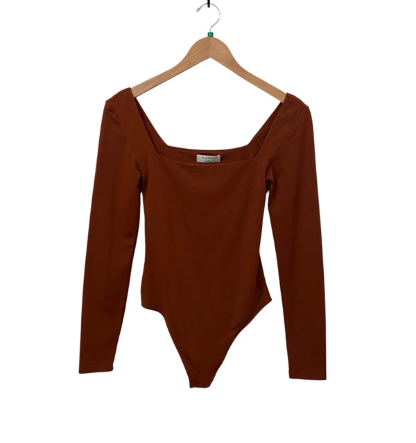 Babaton Burgundy Size S Almost New